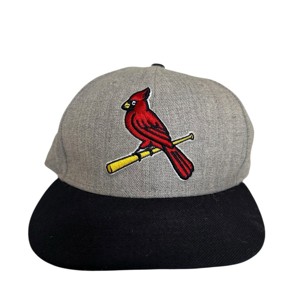 59Fifty Men's Gray & Red St. Louis Cardinals 7 1/8 MLB Baseball Cap